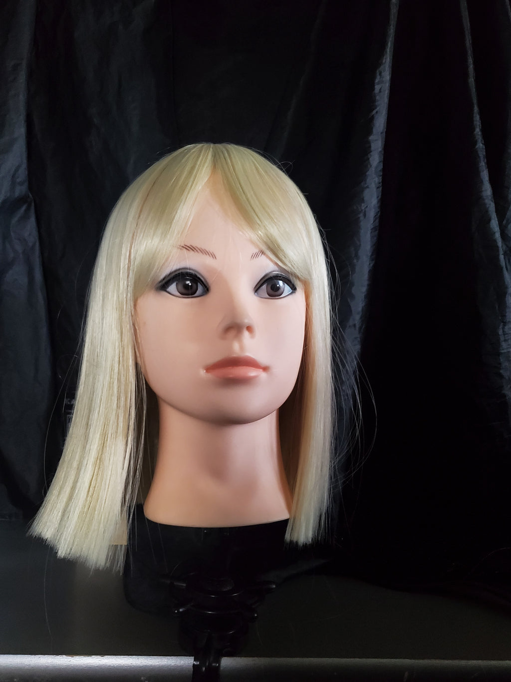 Light blonde wig